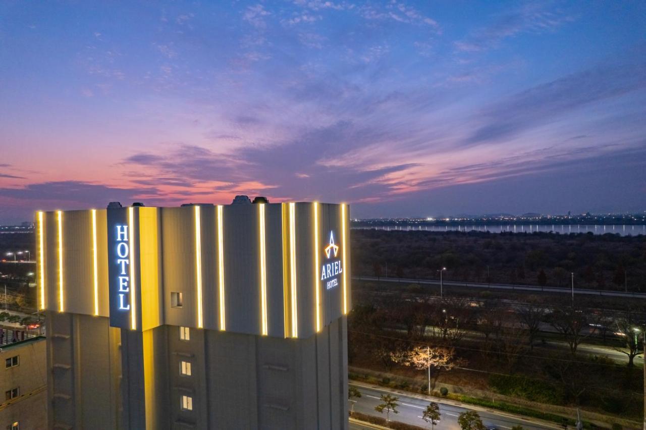 Ariel Hotel Busan Esterno foto