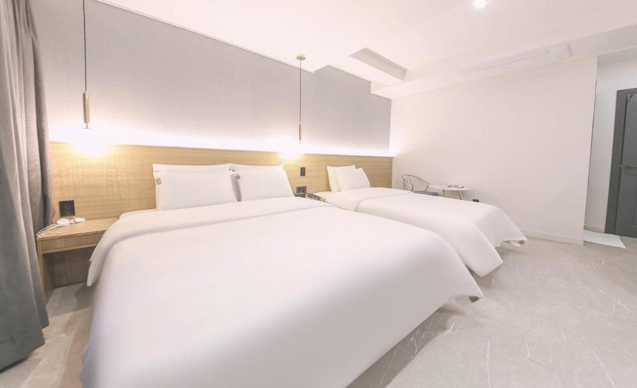 Ariel Hotel Busan Esterno foto