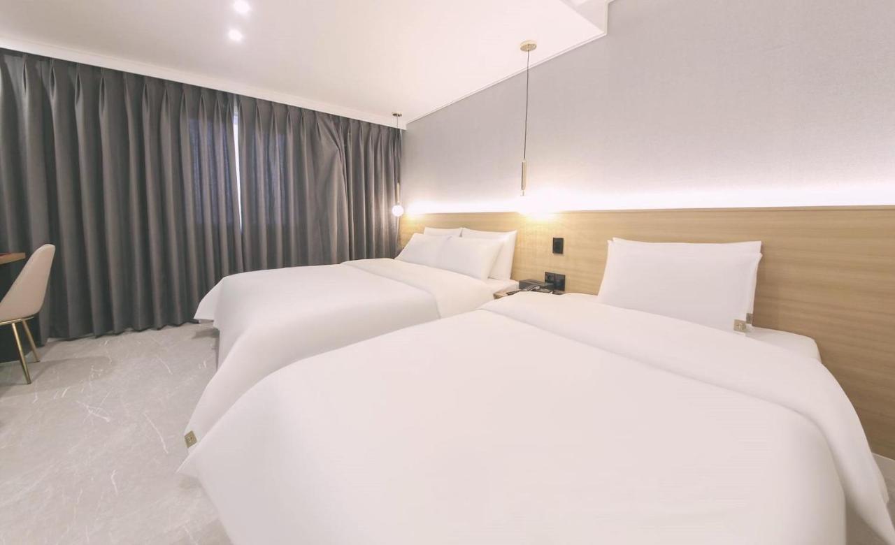 Ariel Hotel Busan Esterno foto